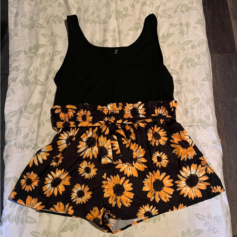SHEIN Sunflower Romper - 4XL